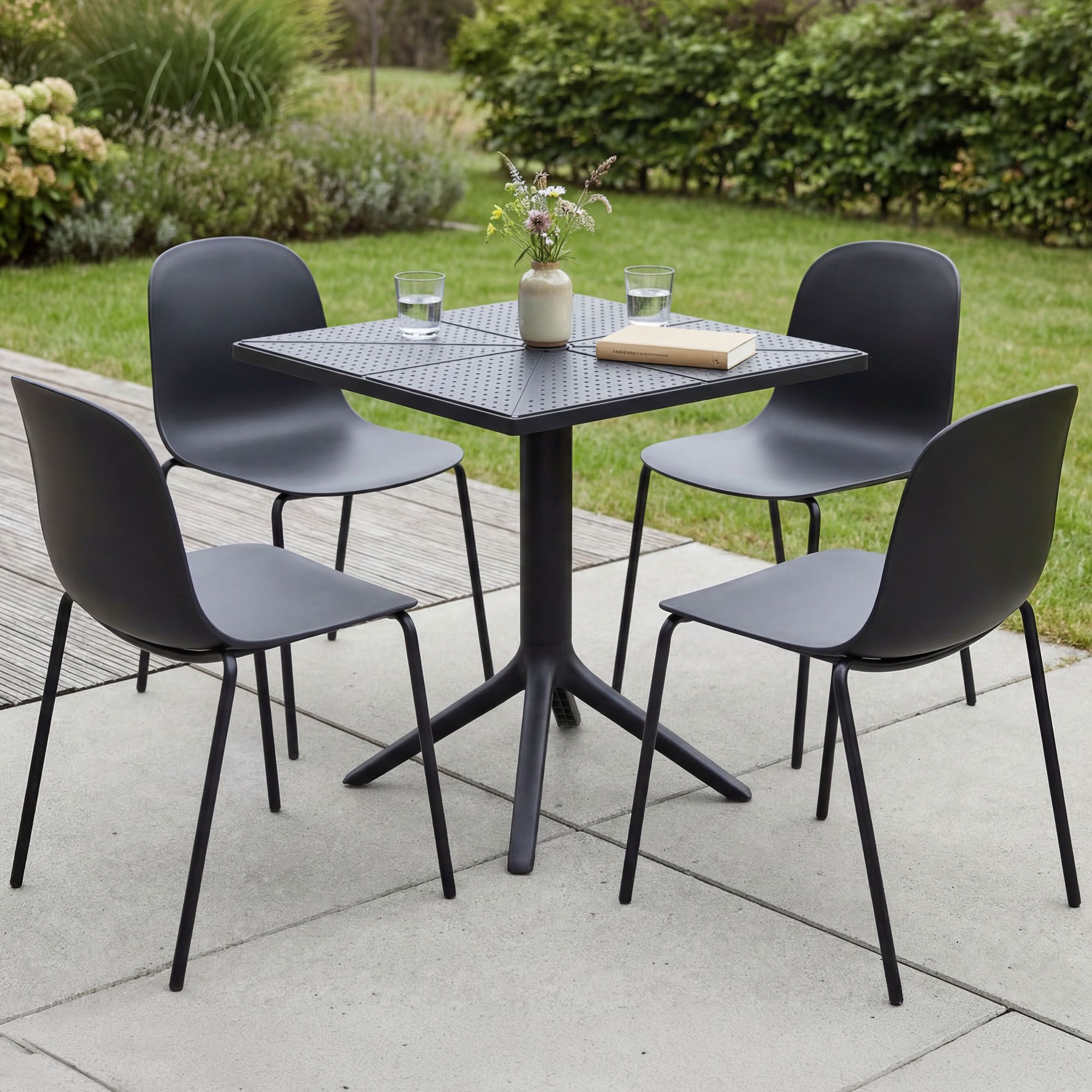 Gartenmöbel-Set Nerra mit 4 Stühlen schwarz
