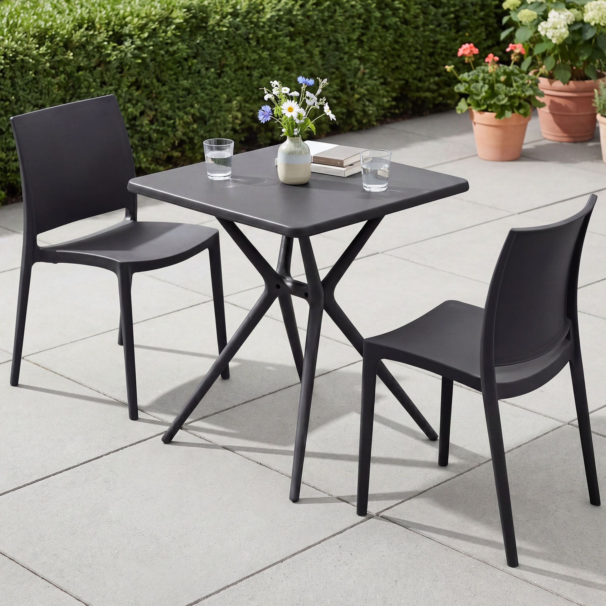Gartenmöbel-Set Amino mit 2 Stühlen schwarz