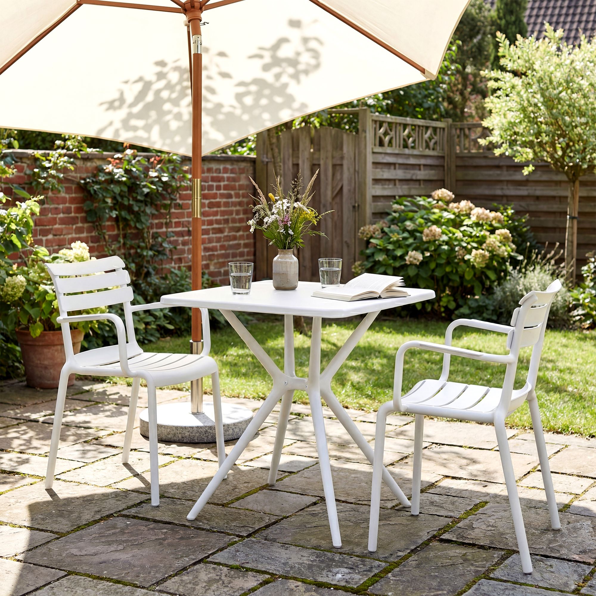 Gartenmöbel-Set Avena mit 2 Stühlen weiß