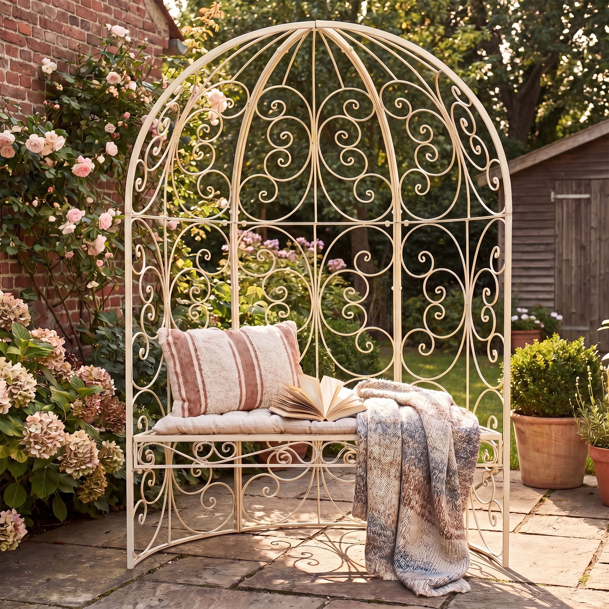 Halbpavillon Rosie mit Sitzbank antik-creme